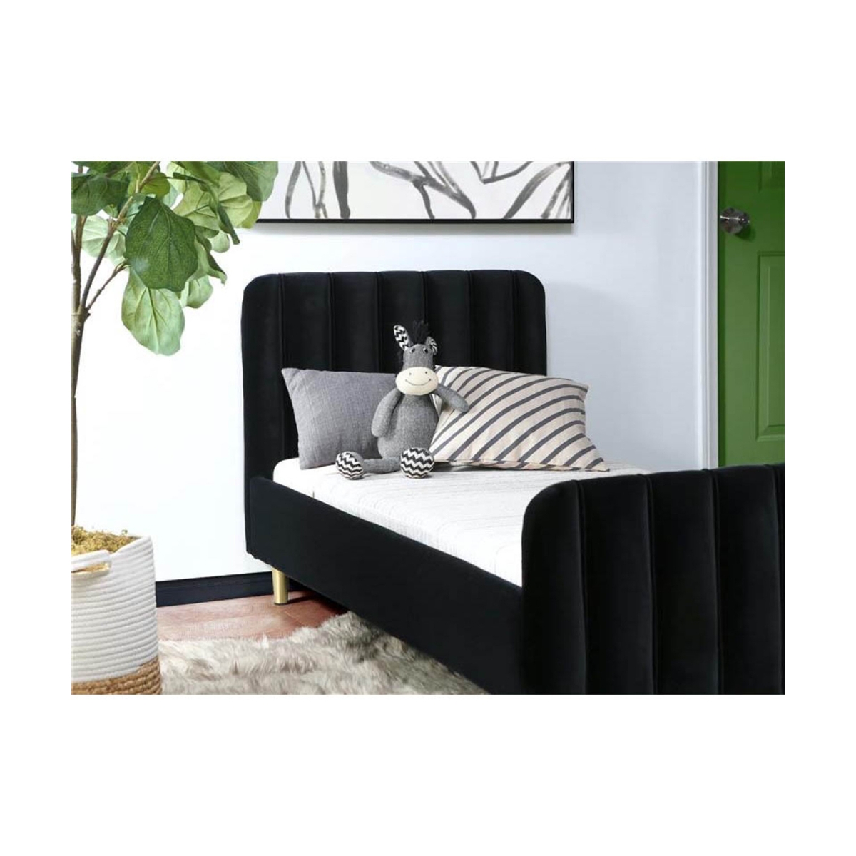 Obaby Gatsby Velvet Toddler BedBlack Everything Baby